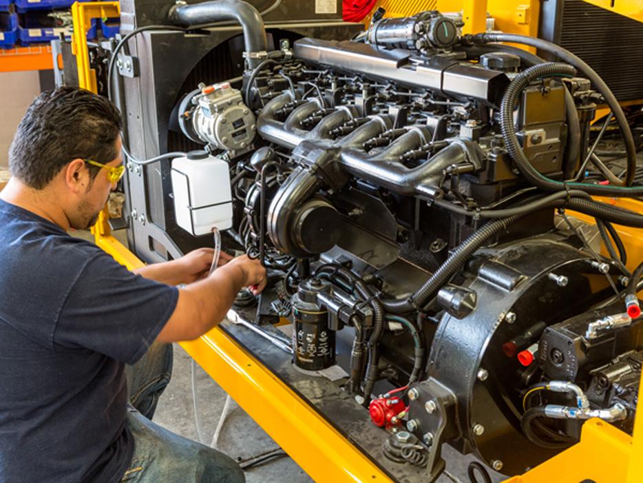 john deere engines are used in thousands of applications around the world kompri